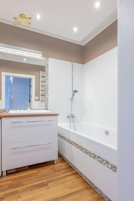 Mieszkanie Gdynia Obłuże, Boisko