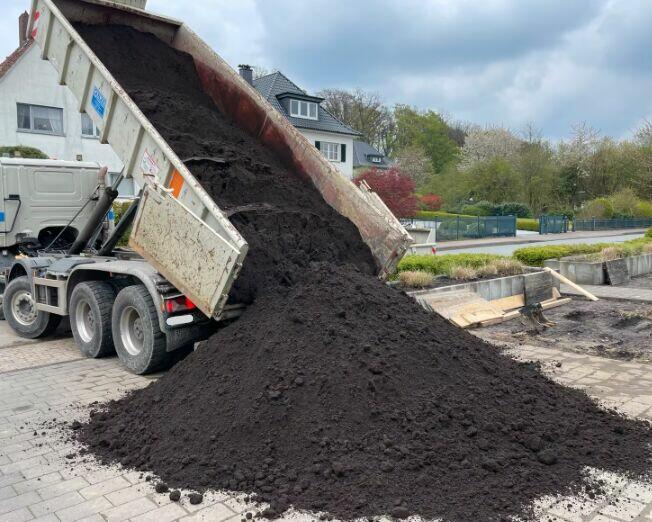 CZYSTA ZIEMIA OGRODOWA Czarnoziem Na trawnik podniesienie te