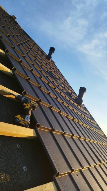 Prace dekarskie/pokrycia dachowe, wyginanie blachy płaskiej