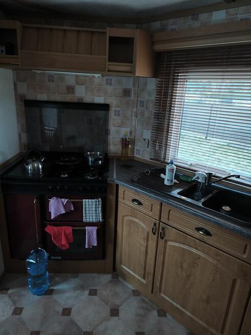 Kemping przyczepa całoroczna 12m na 3.70