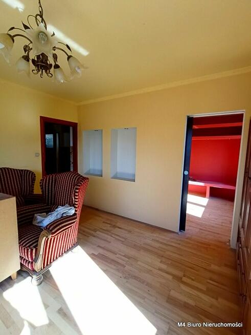 DOM W KROŚNIE ŚWIETNA LOKALIZACJA.