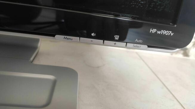 Monitor hp w1907v, 19 cali