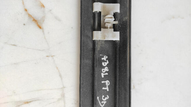 Listwa dolna prawa, tylna, Audi A3 8L, lift 3D, 3 drzwi, PT