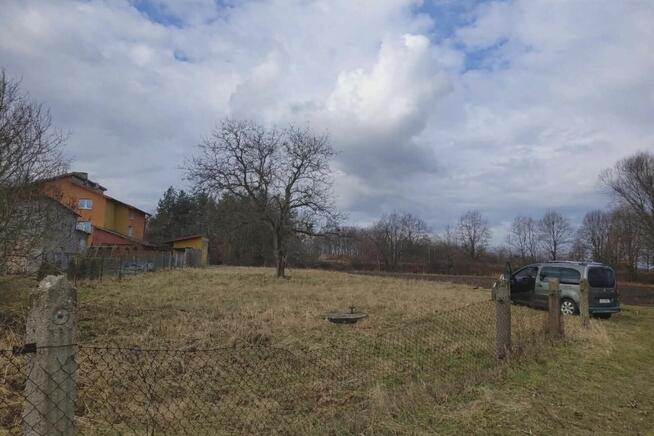 Atrakcyjne budowlana działka usługowo-mieszkaniowa