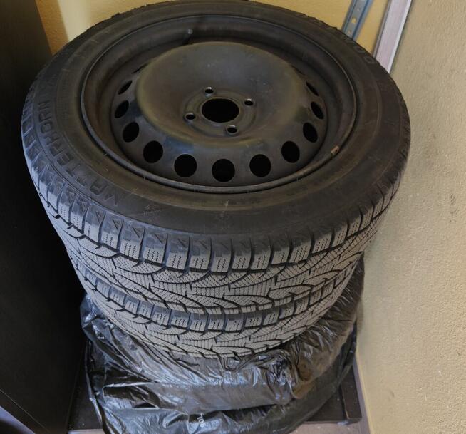 4 x Felgi z oponami zimowymi