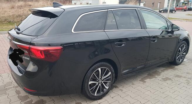 Toyota Avensis 1.8 Valvematic Kombi 2018 t27 Polski Salon