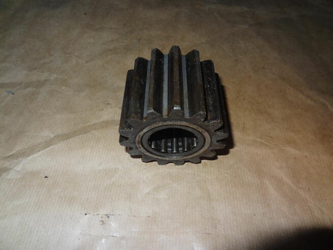 Koło zębate zwolnicy Jelcz z łożyskiem Z15 nowe oryginał