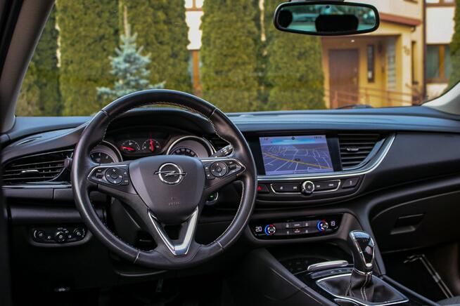 Opel Insignia 140KM Kamera Blisy System Pasa Radar Park Assist Ledy Navi Tempomat