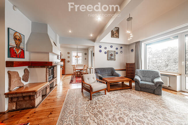 Klimatyczny dom do wprowadzenia.