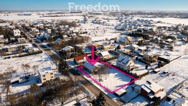 Budynek 170 m2 z halą 120 m2 na działce 1 365 m2 !