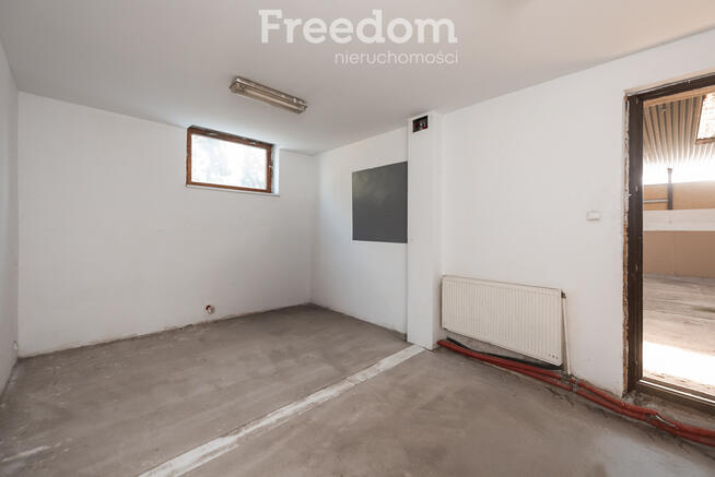 Budynek 170 m2 z halą 120 m2 na działce 1 365 m2 !