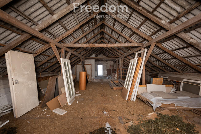 Budynek 170 m2 z halą 120 m2 na działce 1 365 m2 !