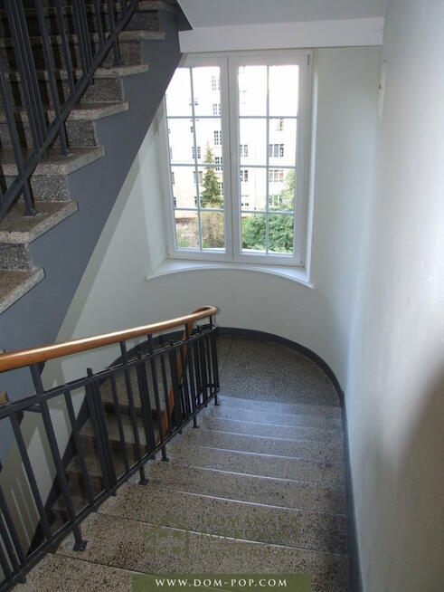 Centrum - biuro 146 m2, reprezentacyjna kamienica