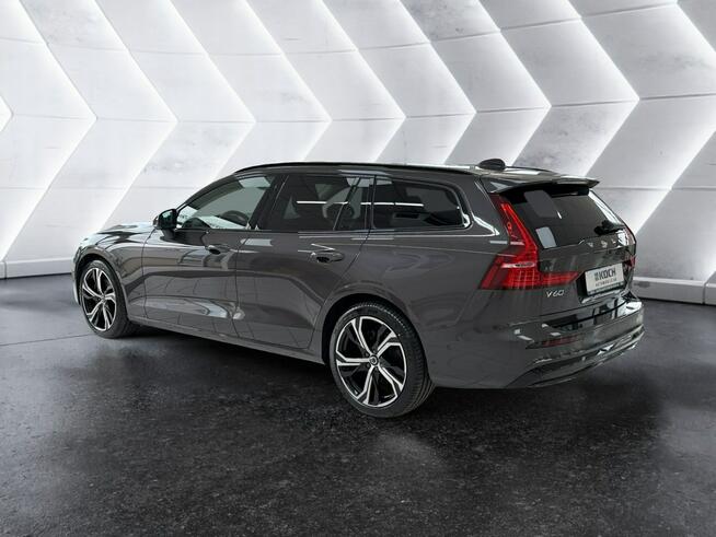 Volvo V60 B4(B) Ultra Dark *Gwarancja*FV23%*
