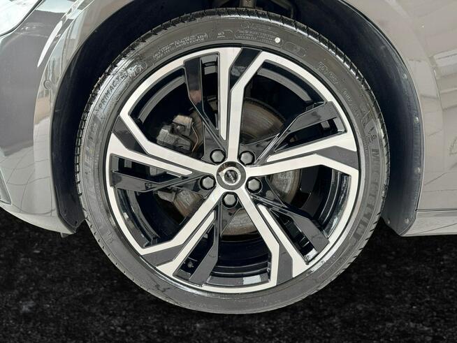 Volvo V60 B4(B) Ultra Dark *Gwarancja*FV23%*
