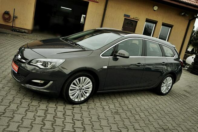 Opel Astra Sports Tourer 1,7CDTI NAVI, alu R17, Xenony, 110KM, 2013/14r.