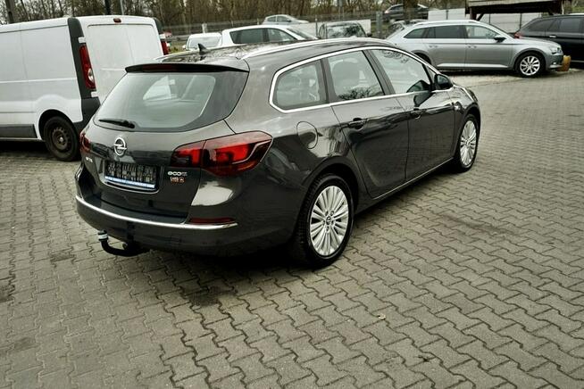 Opel Astra Sports Tourer 1,7CDTI NAVI, alu R17, Xenony, 110KM, 2013/14r.