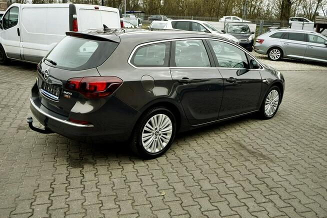 Opel Astra Sports Tourer 1,7CDTI NAVI, alu R17, Xenony, 110KM, 2013/14r.