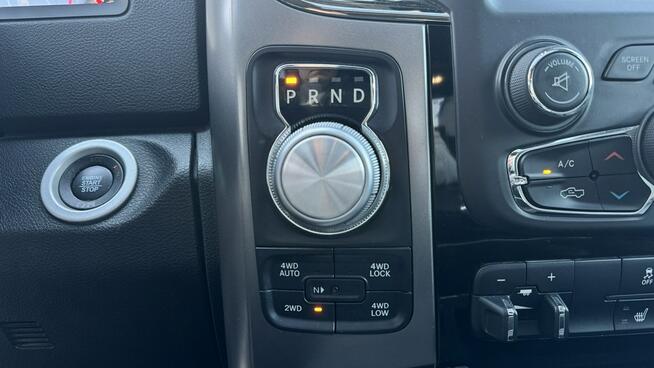 RAM 2018 SPORT 5.7HEMI Kam cofania Wentyle Szyber Alpine Grzana kierow