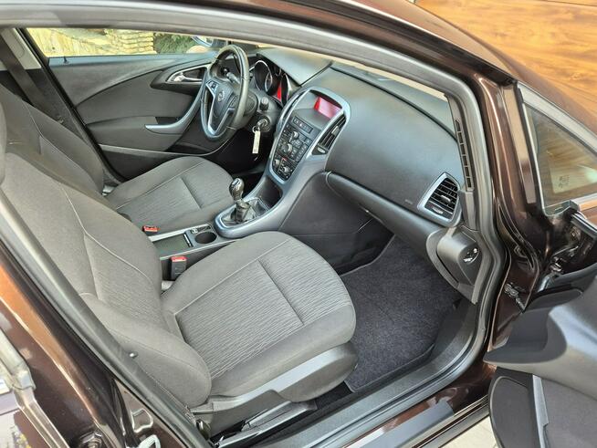 Opel Astra 2012r, 1.4T 120KM, Piękna, Przebieg 150tyś, Stan B.Dobry