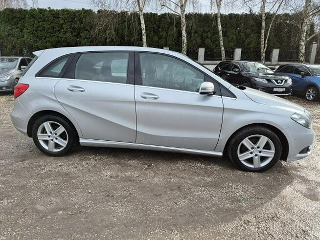 Mercedes B 180 Bogata wersja