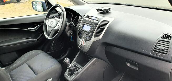 Hyundai ix20 Bezwypadkowy/6 biegowa skrzynia/Czujniki parkowania przód+tył/Hak hol.