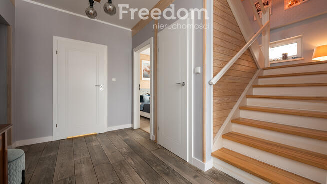 Wyjątkowa Nieruchomość nad Morzem, Dom