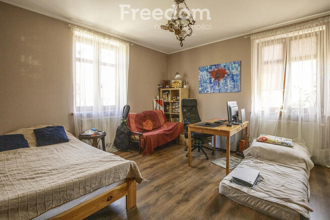 Mieszkanie z balkonem, ogródkiem i garażem