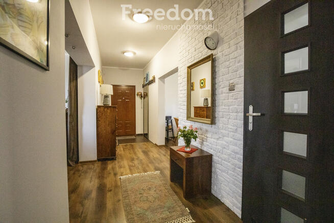 Mieszkanie z balkonem, ogródkiem i garażem