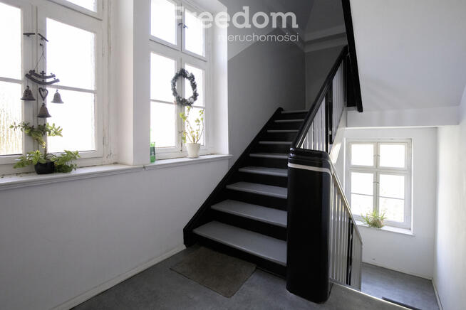 Mieszkanie z balkonem, ogródkiem i garażem