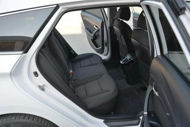 Hyundai i40 Lift Ledy Navi Kamera Klimatronik grzane fotele 2xParktr. DriveMode