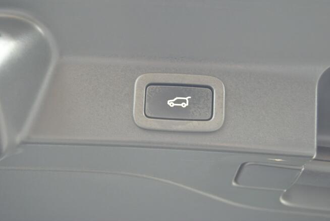 Jaguar F-PACE SKÓRA *Kamera cof.* NAVI-PL * Nowe opony * Ksenony * LEDY * El.klapa