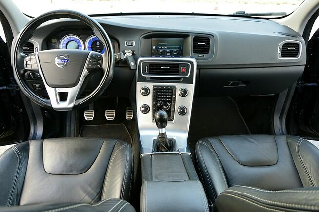 Volvo S60 R-Desing 2,0D 163Km Ledy City Skóra Navi Klimatronik Mały Przebieg