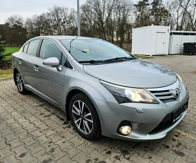 Toyota Avensis 1.6Valvematic 132KM SerwisRata620zł