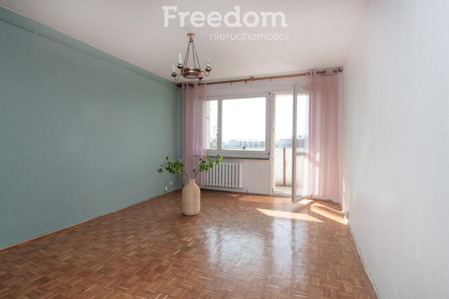 Mieszkanie 59.5m2 , czwarte piętro , ul. Wolności