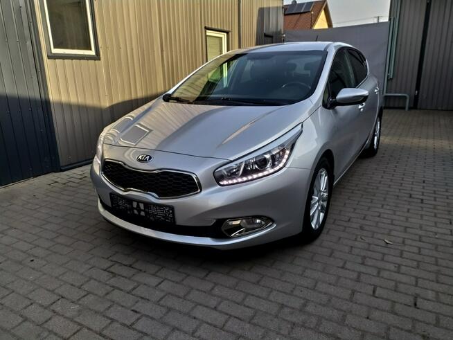 Kia Cee'd 1.6 Gdi Kamera PDC Grzane Fotele i Kierownica Zarejestrowany