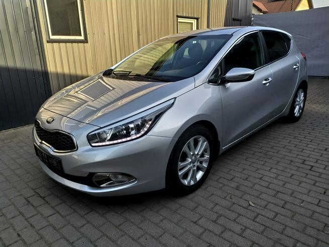 Kia Cee'd 1.6 Gdi Kamera PDC Grzane Fotele i Kierownica Zarejestrowany
