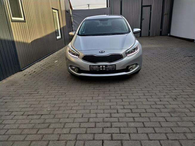 Kia Cee'd 1.6 Gdi Kamera PDC Grzane Fotele i Kierownica Zarejestrowany