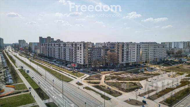 2 pokoje przy metrze