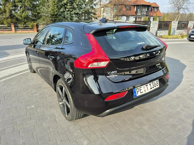Volvo V40 1.5 benzyna lift automat navi LED 118tys