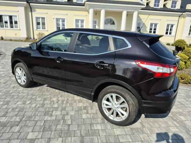 Nissan Qashqai 1.2 benzyna kamera navigacja 360 nowy rozrząd