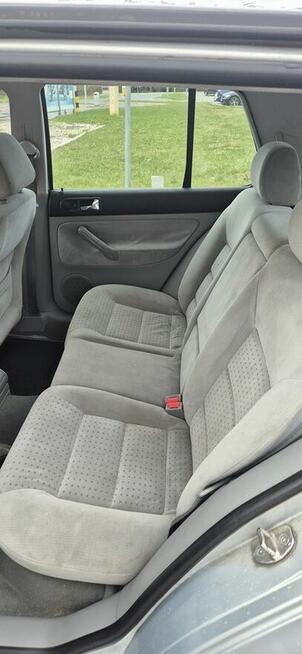 VW GOLF 4 HATCHBACK 1600 BENZYNA+KLIMA-OPŁATY NA ROK !!!