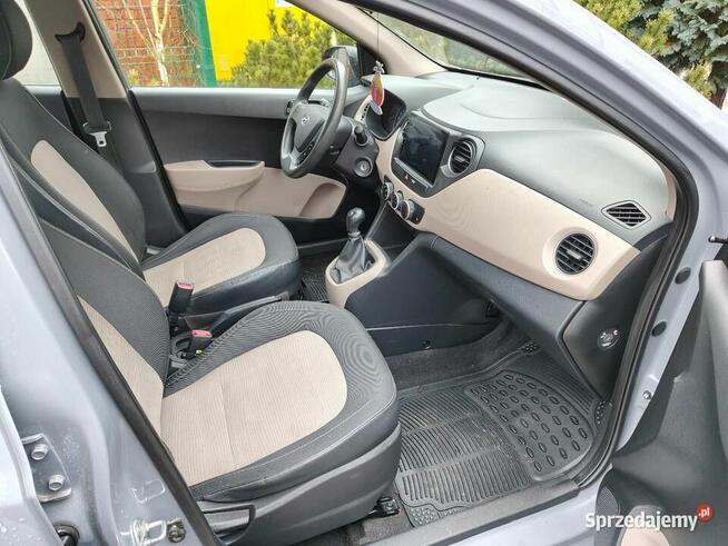 Hyundai i10 duże radio , kolor , Zamiana
