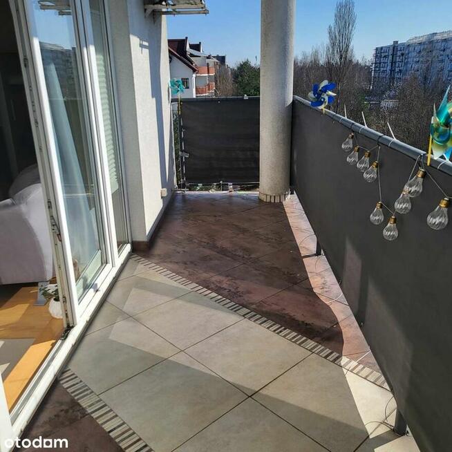 3pokoje.Do wprowadzenia.Klimatyzacja.Zamknięte osiedle.Winda