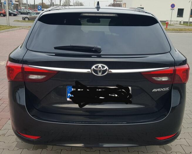 Toyota Avensis 1.8 Valvematic Kombi 2018 t27 Polski Salon