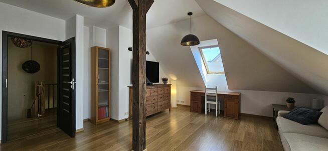 Piękny domek Łomianki-Sadowa czeka na nowych właścicieli