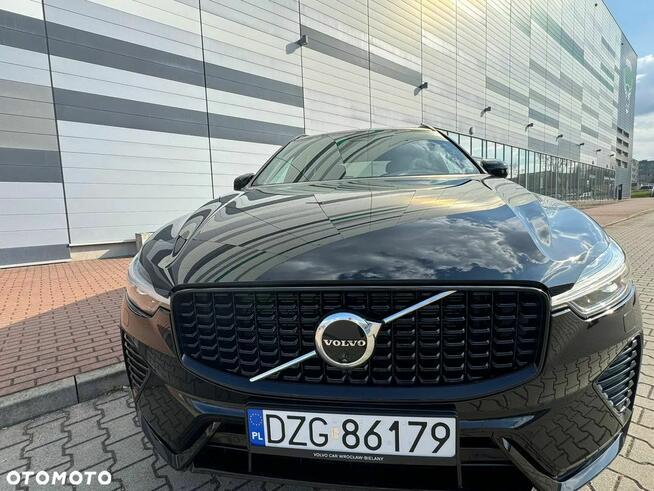 Volvo XC 60 B5 B AWD Ultra Dark