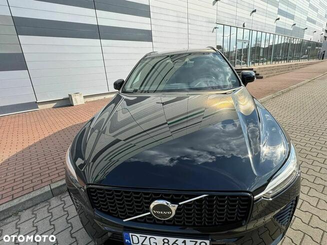 Volvo XC 60 B5 B AWD Ultra Dark