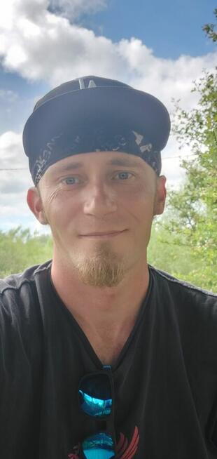 36 letni odpowiedzialny mężczyzna poszukuje pracy fizycznej