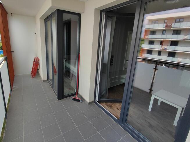 Bez pośredników! 2 pokoje, garaż – Os. Europejskie